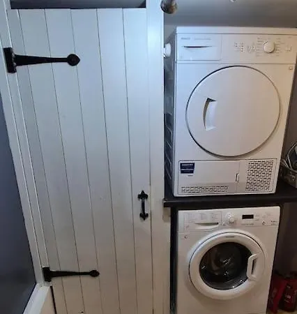 Cosy Nr Whalley * Barrow-in-Furness